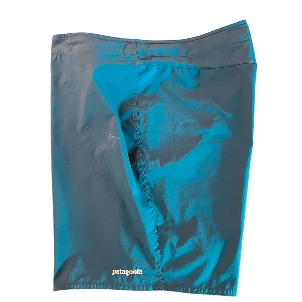 PATAGONIA MENS BLUE SWIM TRUNKS SIZE 38